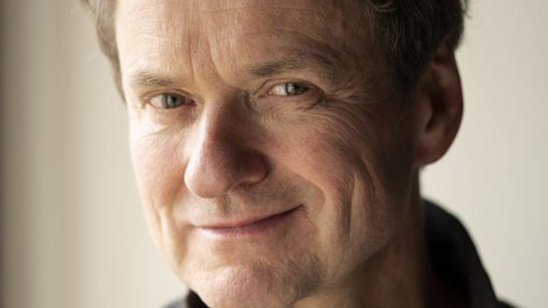 Frank Westerman geeft lezing in Cultuurkerkje