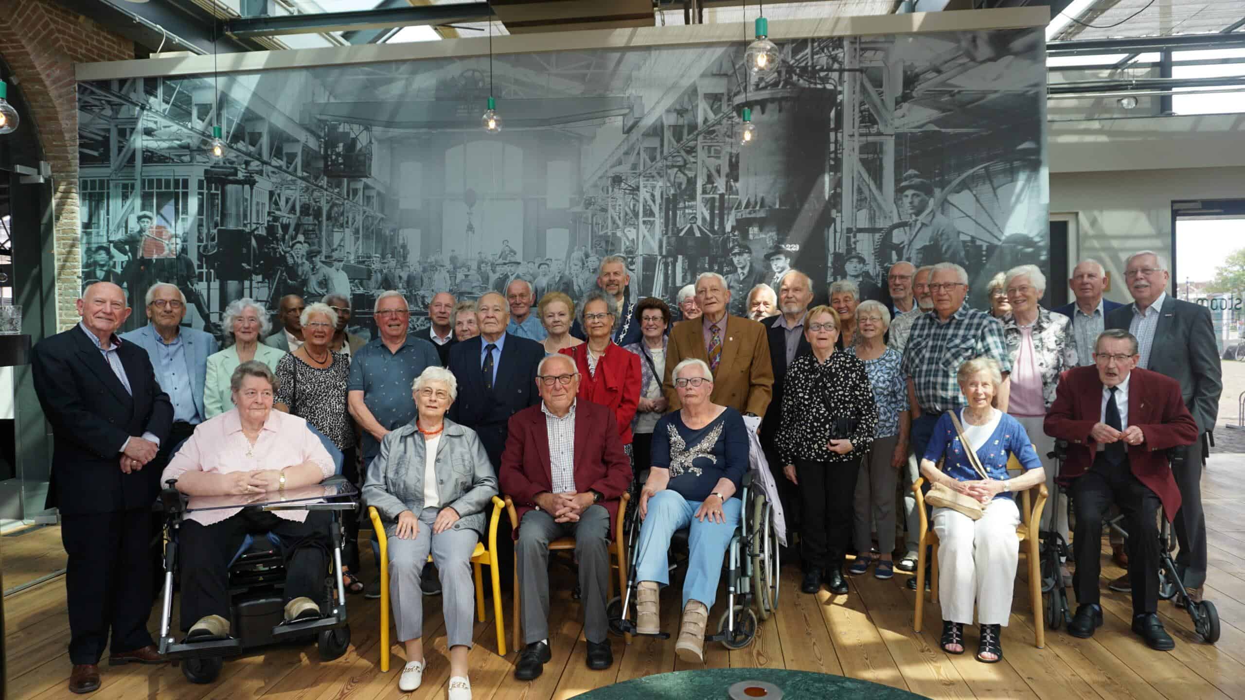 Receptie voor diamanten echtparen uit Den Helder