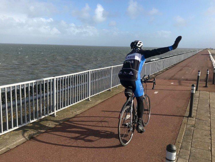 Fietspad Afsluitdijk open voor IJsselmeer Challenge