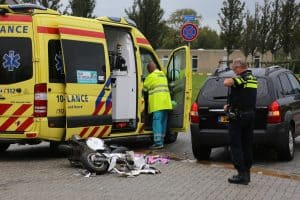 Scooterrijdster gewond bij ongeval