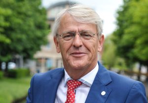 Gemeenteraad Den Helder neemt afscheid van burgemeester Jeroen Nobel