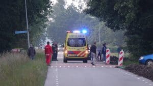 Brommer te water, bestuurder gewond