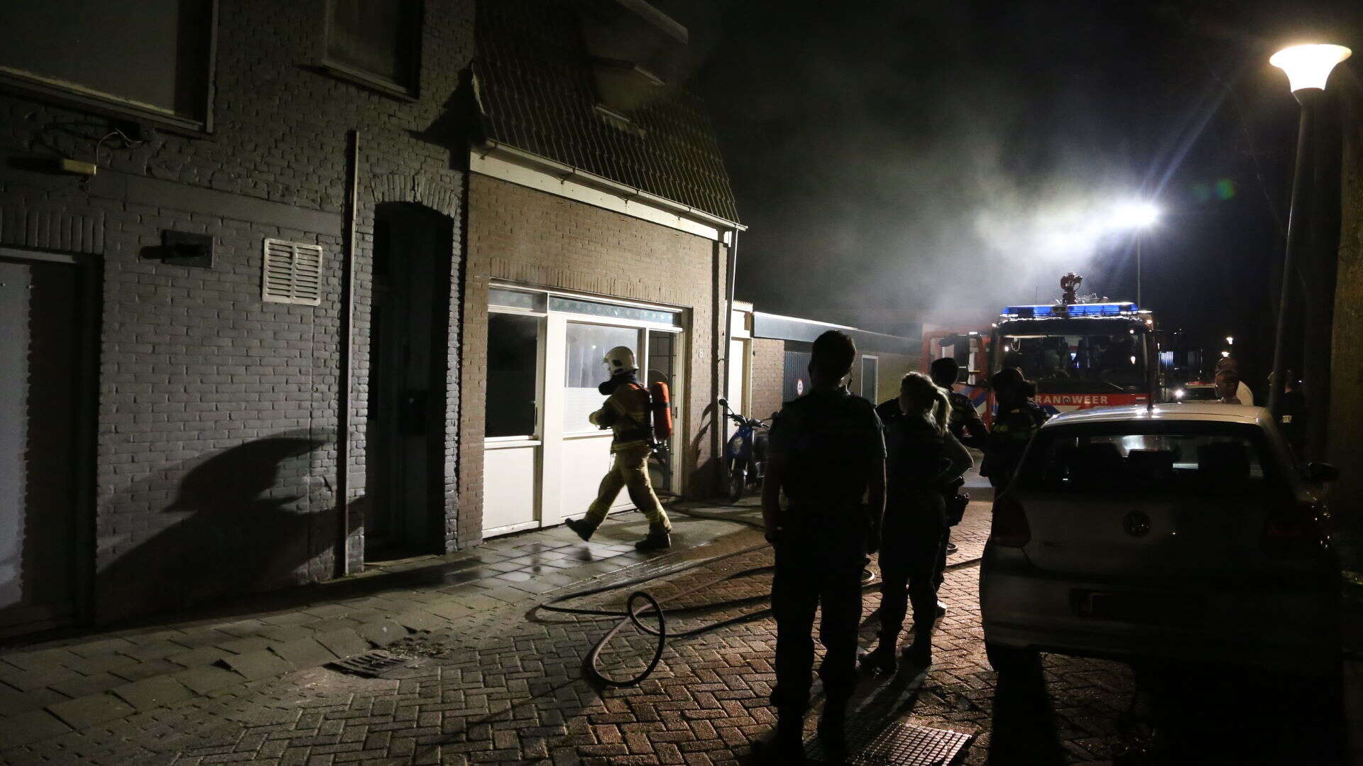 Brand in woning aan de Achterbinnenhaven