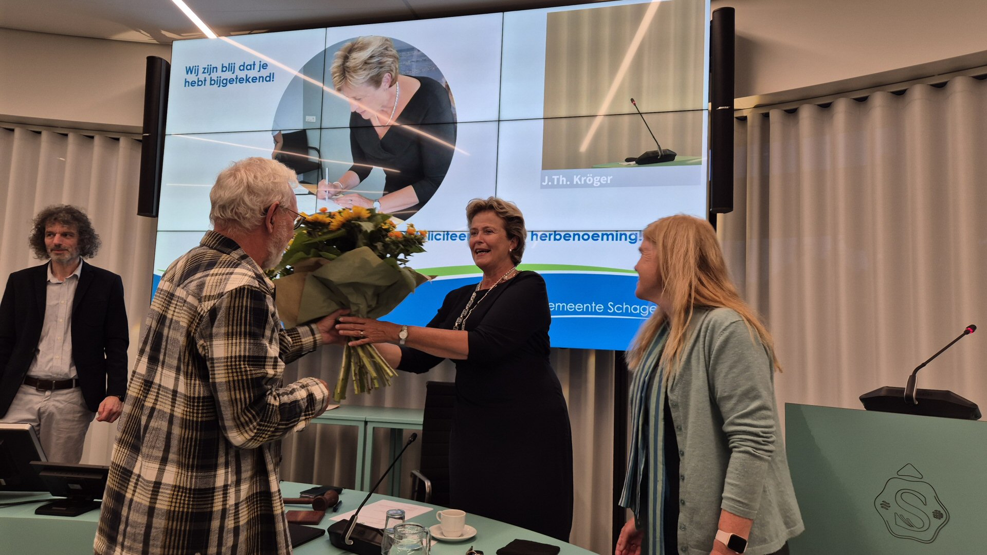 Marjan van Kampen weer 6 jaar burgemeester van Schagen
