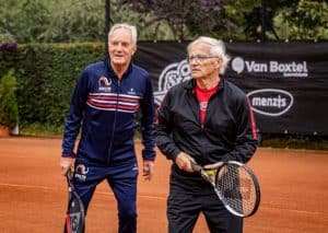 Team Sportservice en TC Middenmeer willen meer ouderen laten tennissen