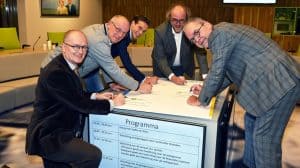Provincie en gemeenten kiezen voor zonnepanelen op agrarische daken