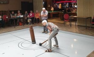 Nieuwe Kolfbaan officieel geopend in Dorpshuis Prins Maurits