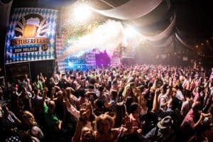 Lederhosen en Dirndl’s tijdens Oktoberfeest 2.0