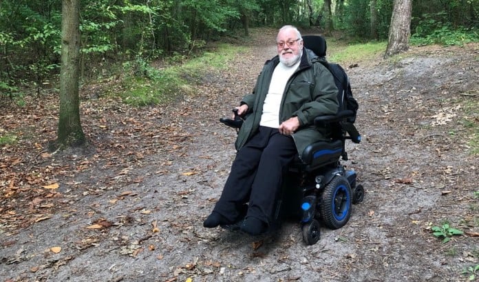 Protest GroenLinks tegen weigering rolstoelpad Donkere Duinen