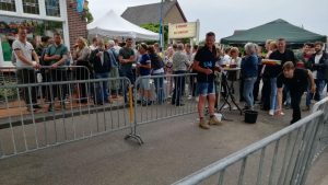 Veel belangstelling voor Pinksterfeesten ’t Veld