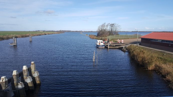Nieuwe trailerhelling bij de Ulkesluis