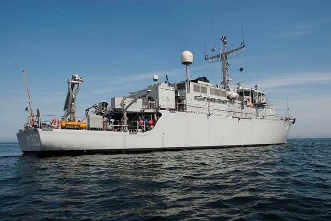 Zr.Ms. Vlaardingen sluit aan bij NAVO-vlootverband