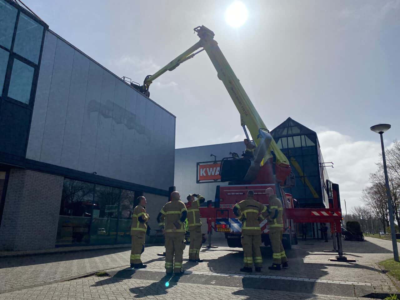 Brandweer rukt uit voor vogel in nood, blijkt vals alarm
