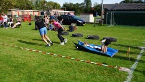 Zeskamp en kermis in Kolhorn