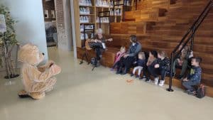 Meertalige voorleesdag groot succes