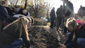 Leerlingen in Wieringerwerf herdenken Kristallnacht