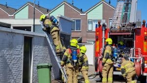 Kortsluiting veroorzaakt brand in schuur in Den Helder