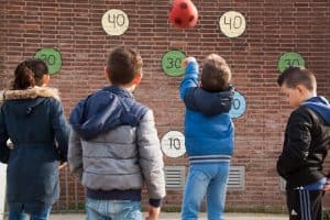 Recordaantal basisscholen doet mee aan de Nationale Buitenlesdag