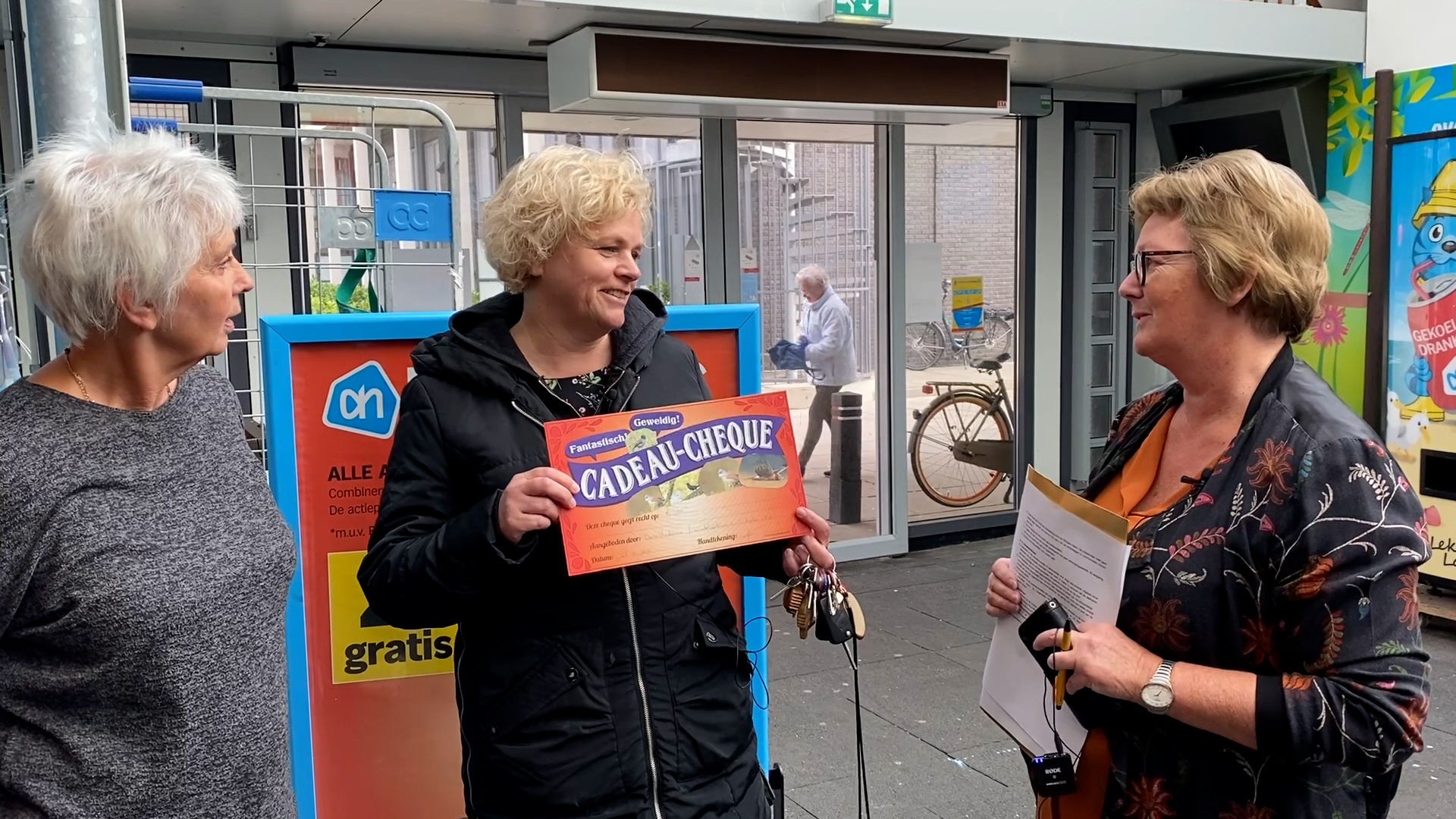 Eén minuut gratis winkelen levert het Vogelasiel tweehonderd euro op (video)