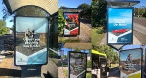 Reclameborden ‘Geniet van Den Helder’ staan klaar voor bewondering