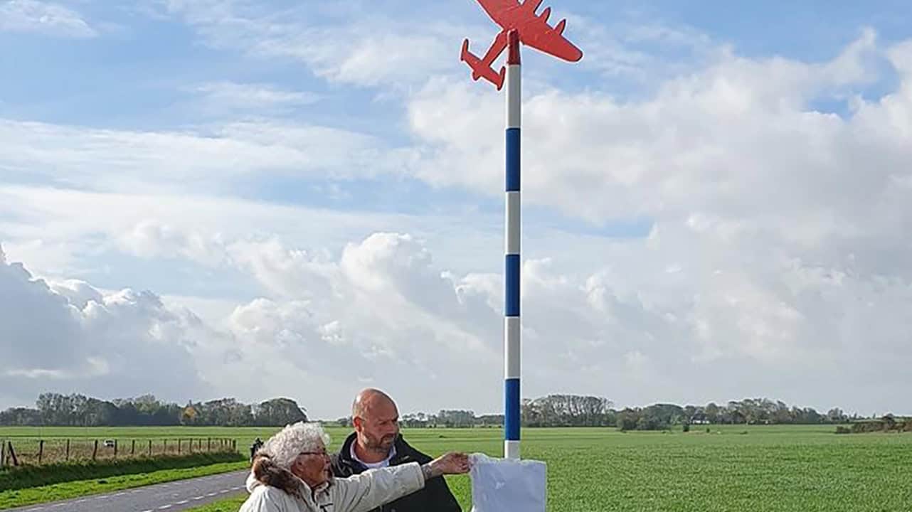 Tweede herdenkingspaal vliegtuigcrash WO II geplaatst