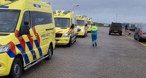 Oefening Marine gaat mis, matrozen te water (video)
