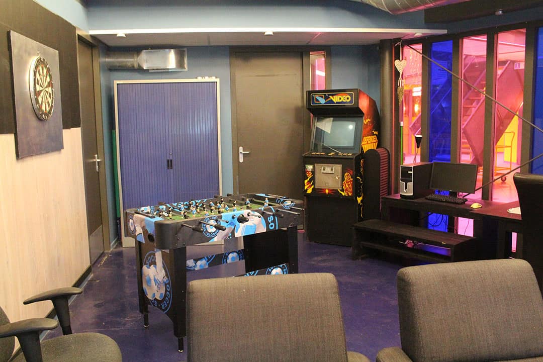Feestelijke opening jongerencentrum HangOut Nieuw Den Helder