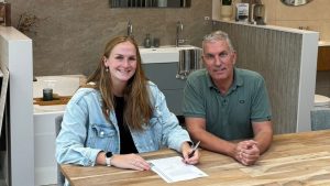 Lotte Sant maakt damesteam Den Helder Suns compleet