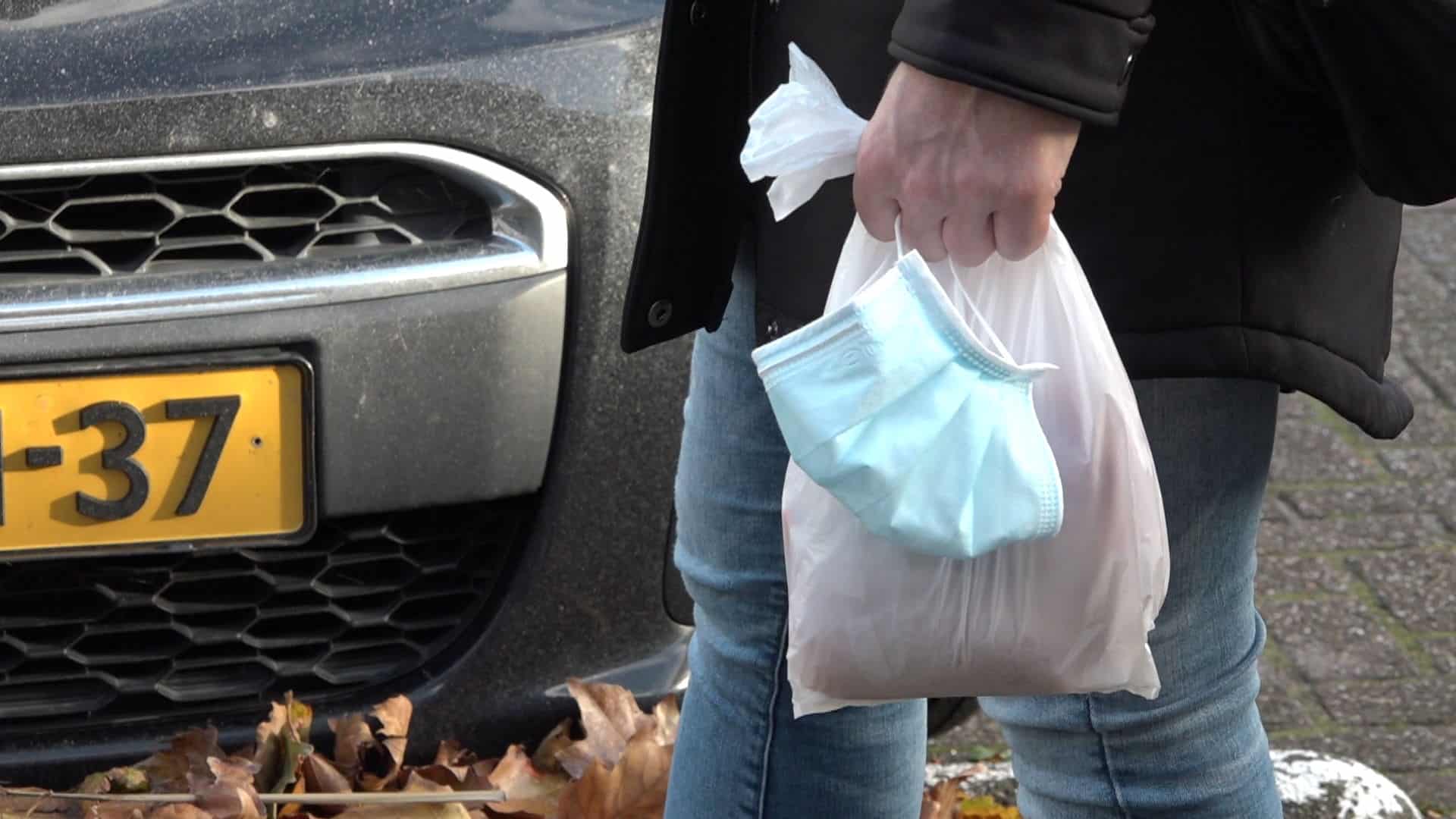 Zwerfmondkapjes steeds groter probleem (video)