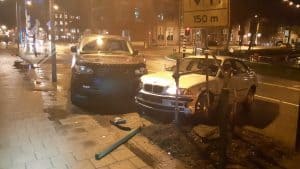 Onder invloed van alcohol uit de bocht gevlogen