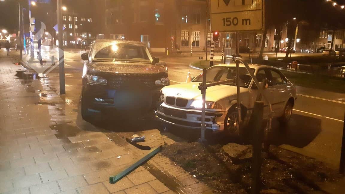 Onder invloed van alcohol uit de bocht gevlogen