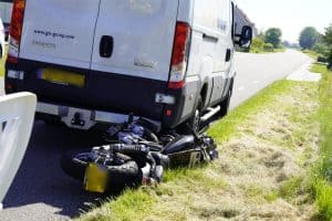 Motorrijder gewond bij ongeval ’t Zand