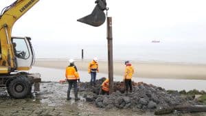 Nieuwe paal 0 op strand Huisduinen (video)