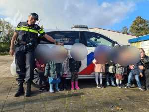 Kinderdagverblijf krijgt visite van wijkagent