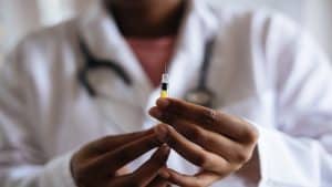 Reishulp voor ouderen naar vaccinatielocatie
