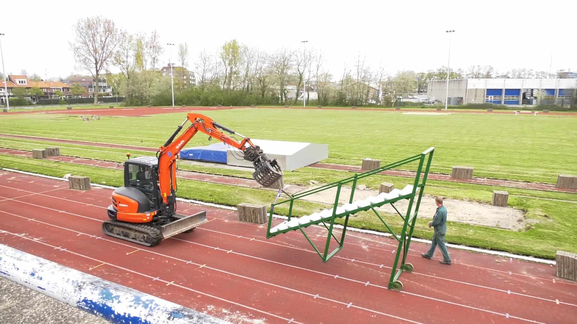 Renovatie atletiekbaan Ruyghweg van start (video)
