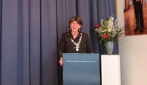 Burgemeester Rian van Dam: “Hoop, liefde en vertrouwen zijn niet ver weg”