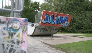 Nieuw uiterlijk voor skatebaan Julianadorp (video)