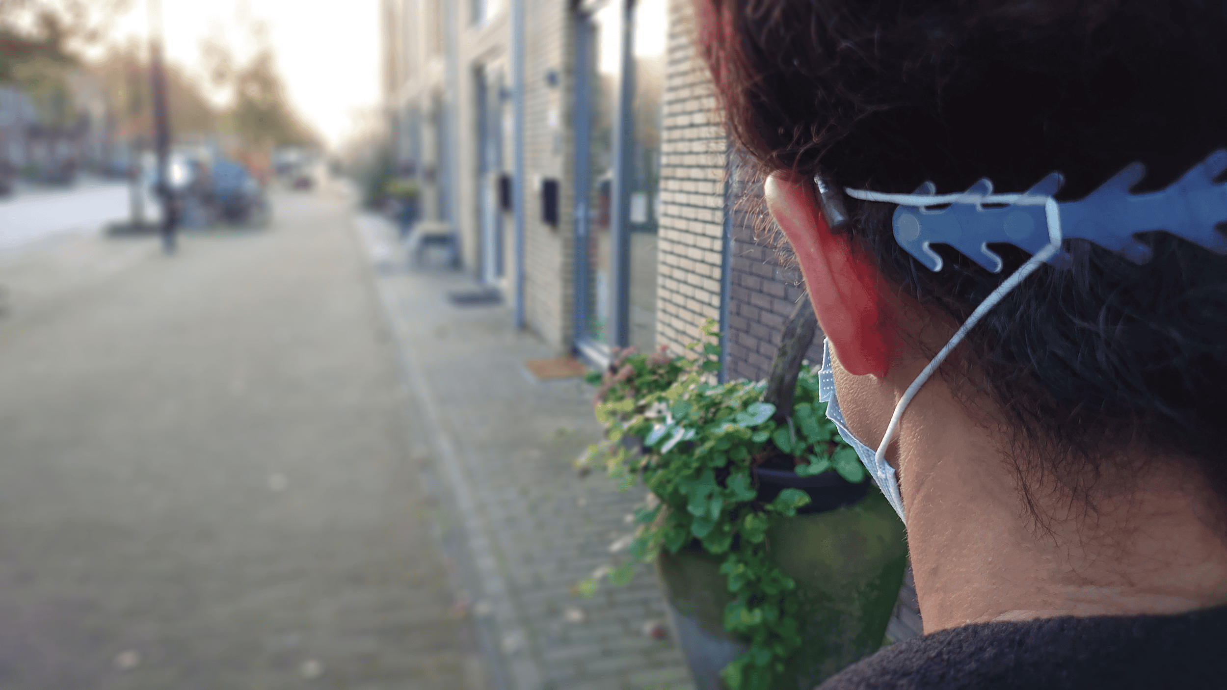 Veel hoortoesteldragers ervaren problemen door coronamaatregelen