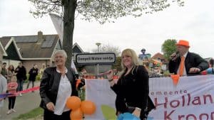 Sportveld heet nu ‘Donyell Malen veldje’ (video)