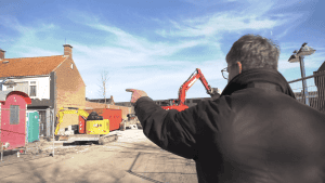 Rondleiding wethouder Theo Groot: Herstructurering Wieringerwerf begint op stoom te komen (video)