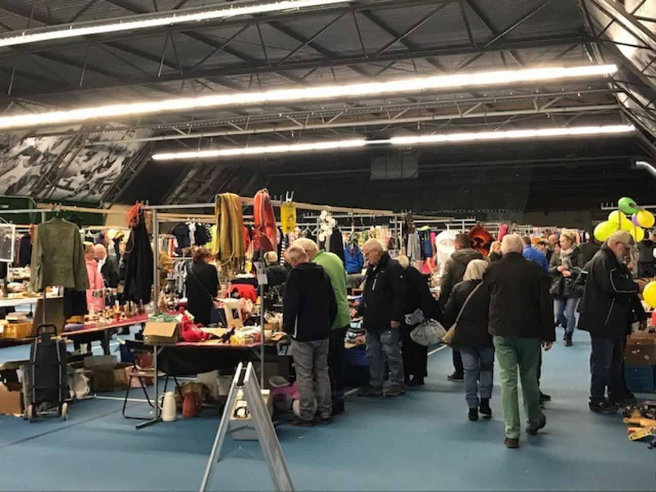 Koopjes scoren op de Vlooienmarkt