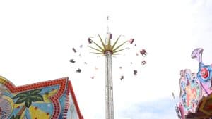 Bezoekers blij met eerste kermis van Den Helder (video)