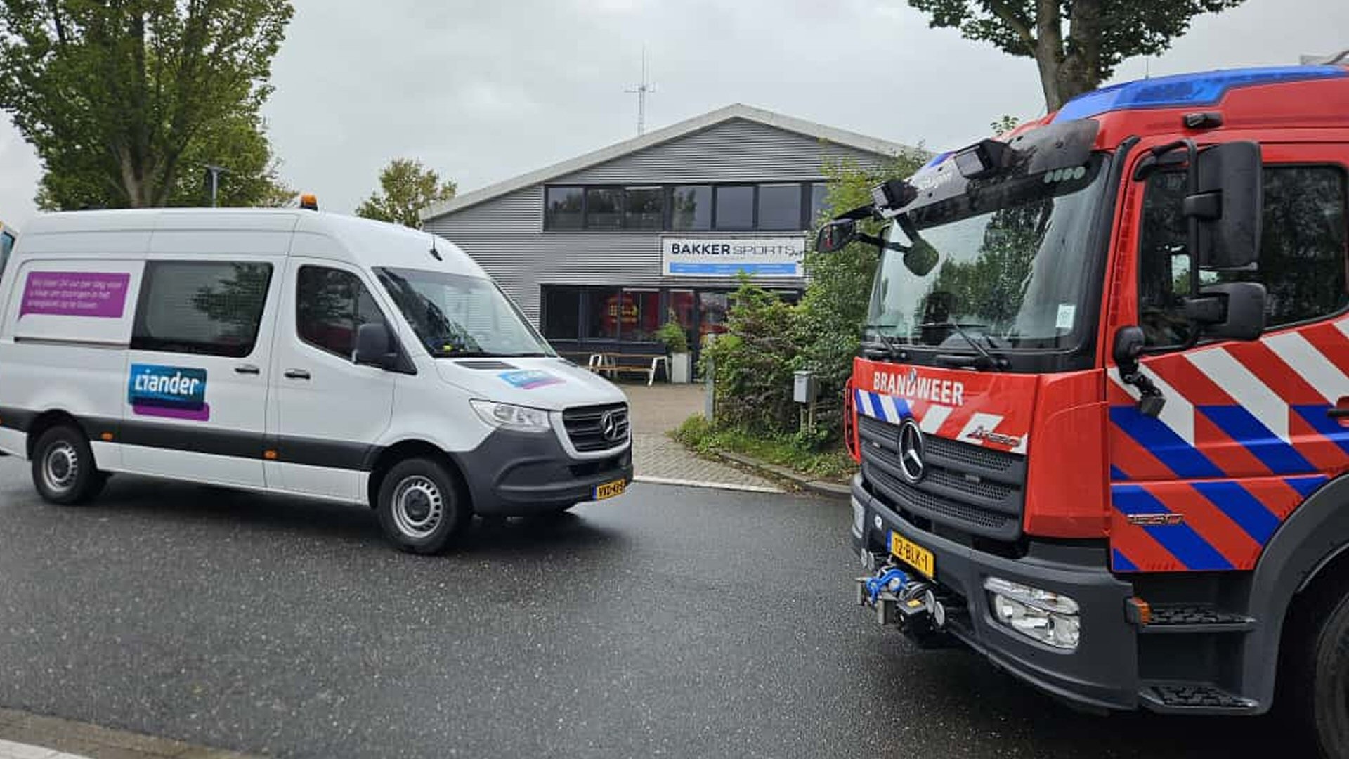 Brandweer rukt uit voor gaslucht De Fok