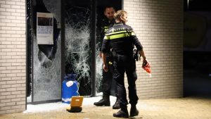 Man aangehouden dreigende situatie bij Rabobank