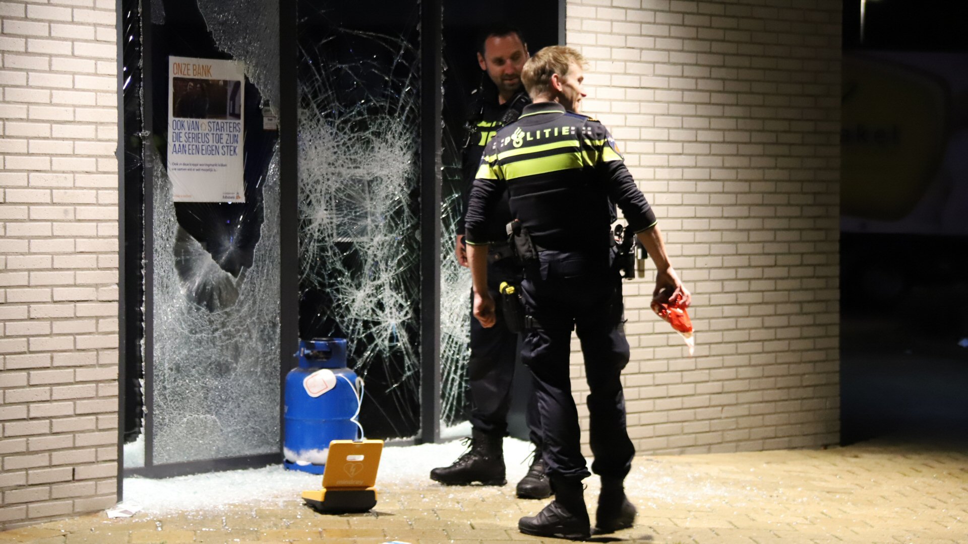 Man aangehouden dreigende situatie bij Rabobank